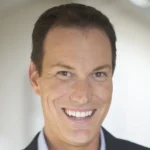 Shawn Achor Keynote Speaker and positive psychology expert