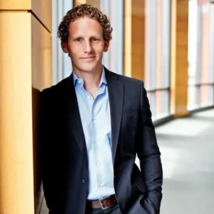 Jonah Berger Keynote Speaker and Wharton marketing professor