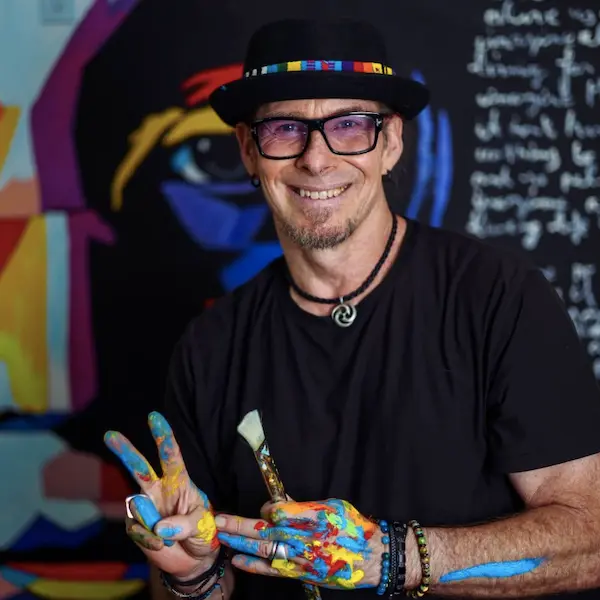 Erik Wahl Keynote Speaker and graffiti artist