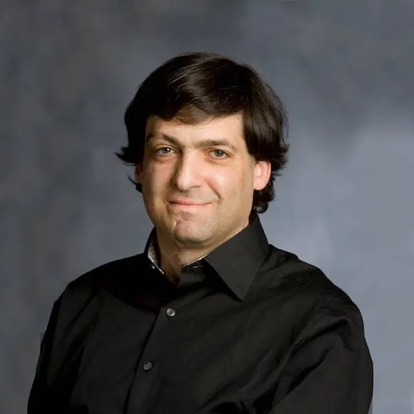 Consumer Behavior Speaker Dan Ariely