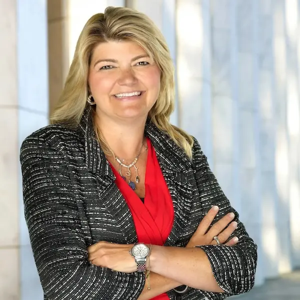 AI speaker Sandy Carter