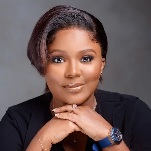 Cybersecurity speaker Confidence Staveley