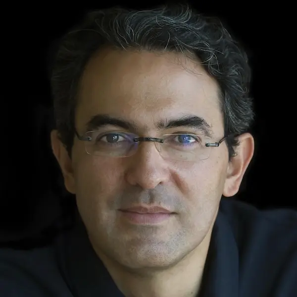 Bestselling author speaker Juan Gabriel Vásquez