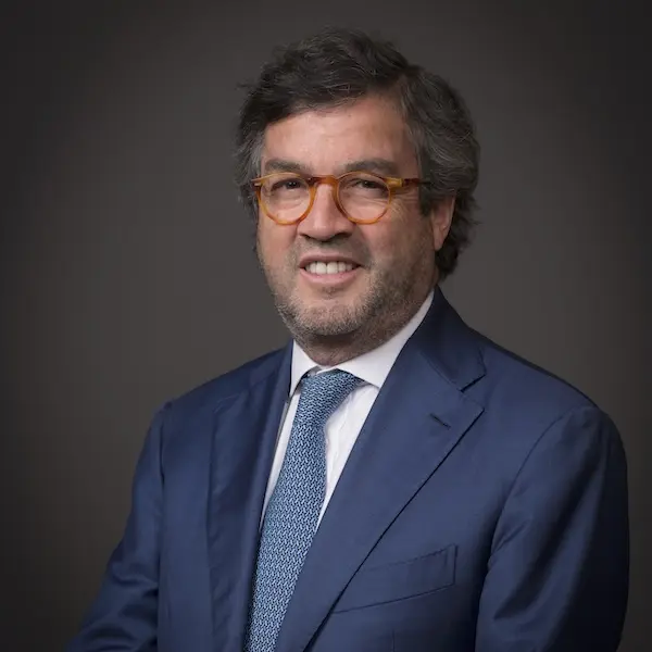 Finance speaker Luis Alberto Moreno