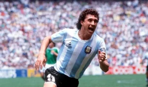 Jorge Valdano running for Argentina during the 1986 World Cup match