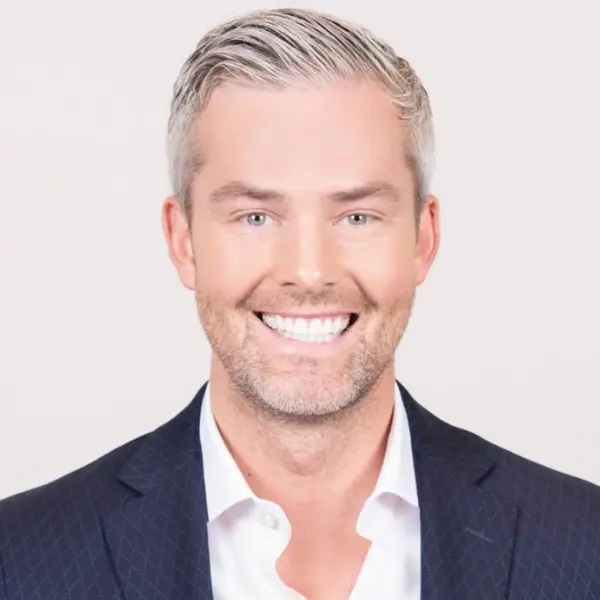 Ryan Serhant Keynote Speaker, real estate CEO and Netflix star