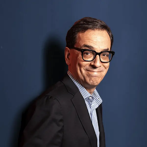 Daniel Pink Keynote Speaker and bestselling author on motivation