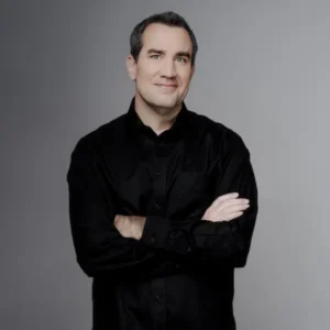 David Burkus Keynote Speaker and organizational psychologist on teamwork
